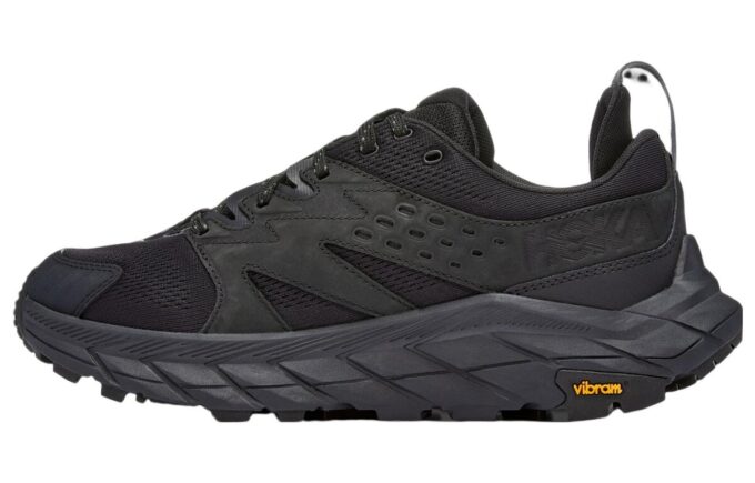 Anacapa Breeze Low &lsquo;Triple Black&rsquo;
