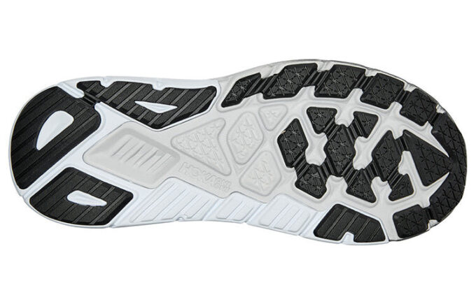 Arahi 6 &lsquo;Noir Blanc&rsquo;