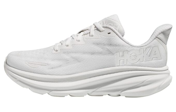 HOKA Clifton 9 &lsquo;Blanc&rsquo;