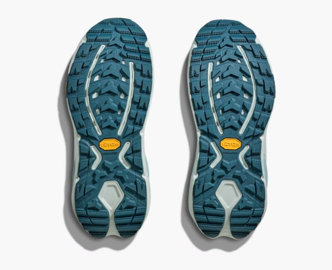 HOKA HOKA ONE ONE HOKA Sweat à capuche essentiel HOKA HOKA ONE ONE HOKA Sweat à capuche essentiel
