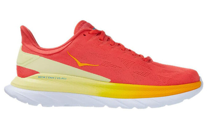 HOKA Mach 4 « Hot Coral »