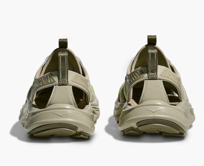 HOKA ONE ONE HOKA Sweat à capuche essentiel