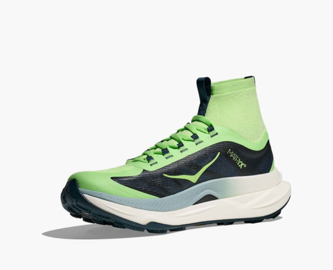 HOKA ONE ONE Stealth/Tech Bondi 8 Caged