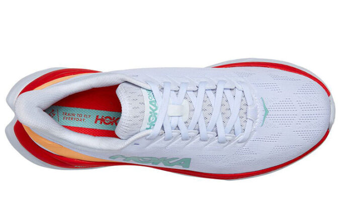 Mach 4 &lsquo;Fiesta blanche&rsquo;