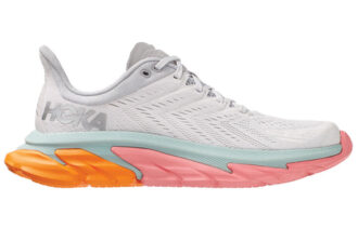 Roche lunaire « Nuage Nimbus » de Clifton Edge