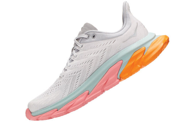 Roche lunaire « Nuage Nimbus » de Clifton Edge Roche lunaire « Nuage Nimbus » de Clifton Edge