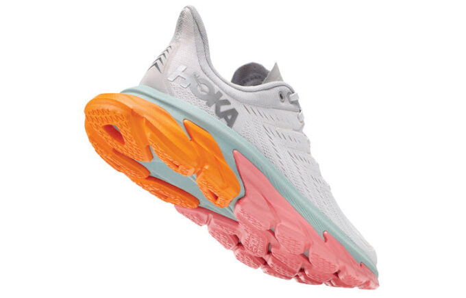 Roche lunaire « Nuage Nimbus » de Clifton Edge Roche lunaire « Nuage Nimbus » de Clifton Edge