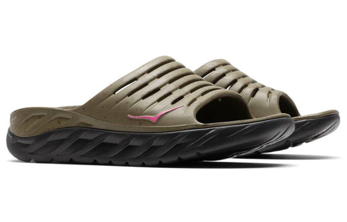 Sandales de récupération HOKA x Bodega Ora « Martini Olive Jet Black »