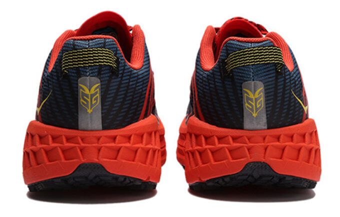 Speedgoat 4 Wide &lsquo;Fiesta Provincial Blue&rsquo;