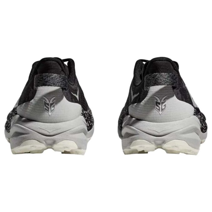 Speedgoat 6 &lsquo;Black Stardust&rsquo;