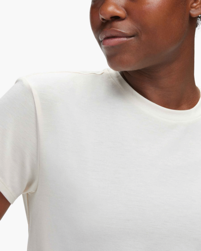 T-shirt essentiel HOKA T-shirt essentiel HOKA