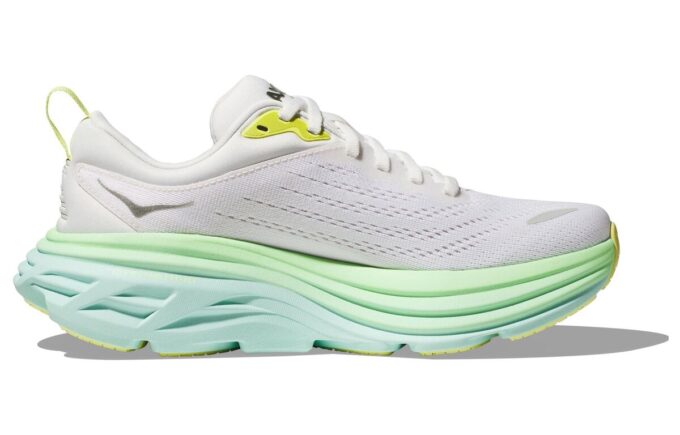 (WMNS) Bondi 8 D Large &lsquo;Blanc Champagne Bleu Mer&rsquo;