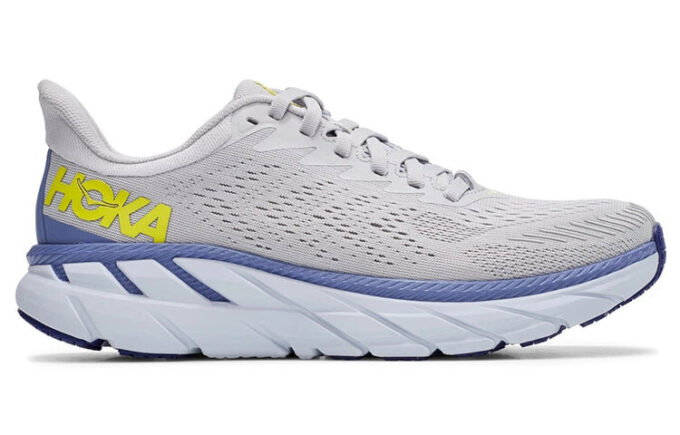 (WMNS) Clifton 7 &lsquo;Nuage Nimbus Rocheux Lunaire&rsquo;