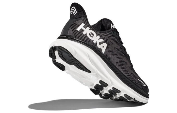 (WMNS) Clifton 9 Wide &lsquo;Noir Blanc&rsquo;